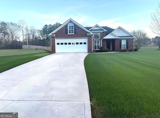 803 Lazy Ln, Winder, GA 30680