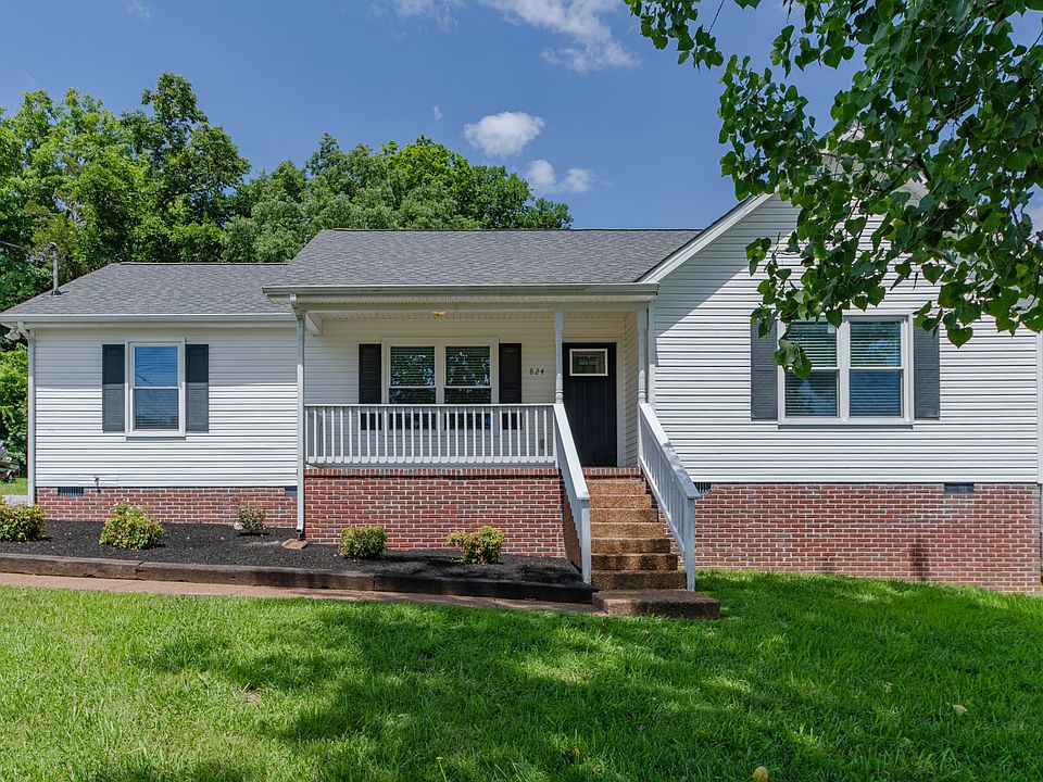 1st image of 824 Mulberry Dr