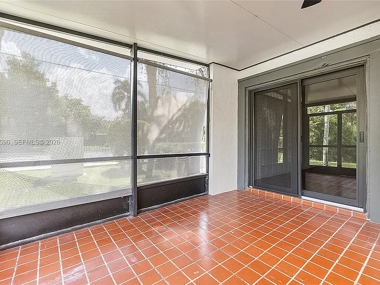 398 Fern Dr #10-6 — Photo 26