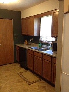 5th image of 104 N Lawrence St