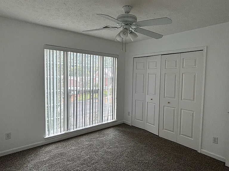 bedroom room