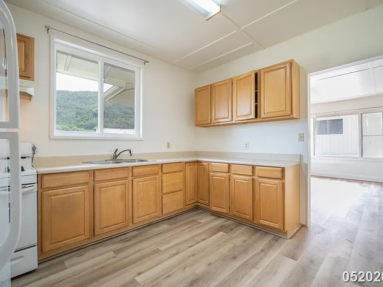 1835 Akone Pl #D — Photo 9