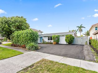 733 Waterway Dr, North Palm Beach, FL 33408