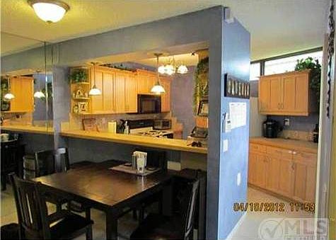 4th image of 3767 Victoria Dr