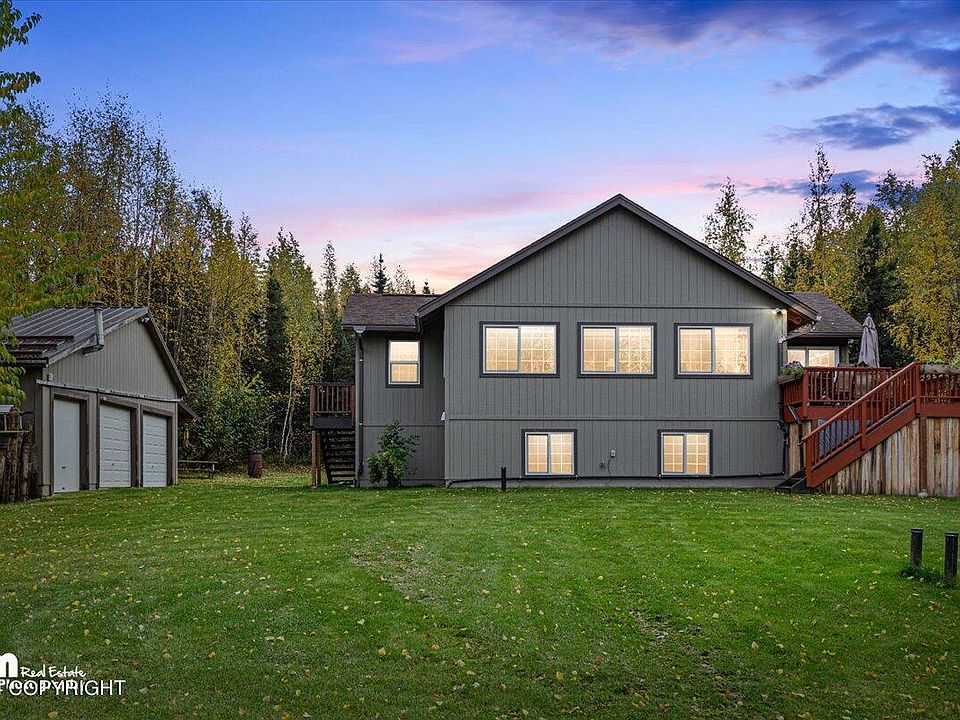 1st image of 11619 W Ballyshannon Dr