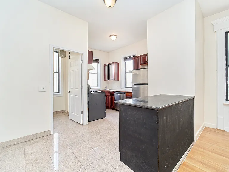 147 W 111th St #7 — Photo 9