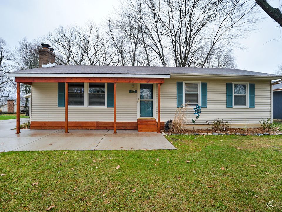 1st image of 1805 Southampton Dr SE