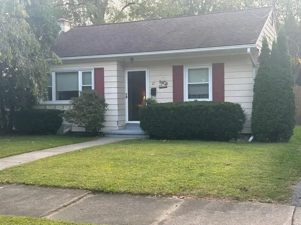 27 Dininny Pl, Elmira, NY 14905