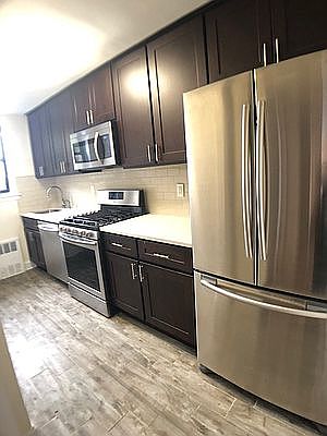 1st image of 1600 Caton Ave #24