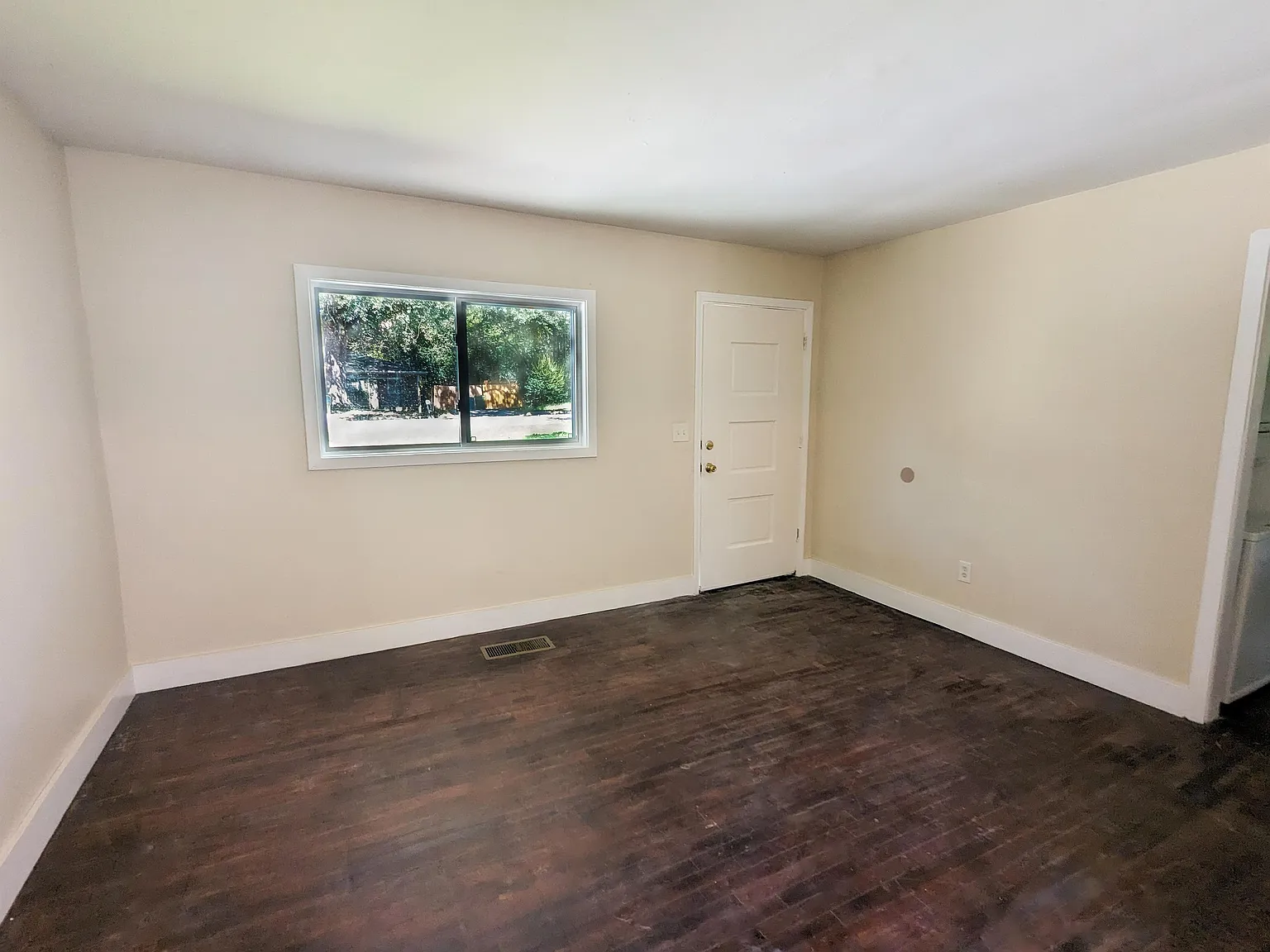 2889 Delray Drive NW - 1 — Photo 3
