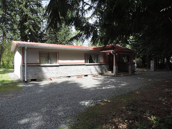 3rd image of 5004 227th St E