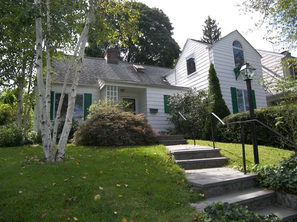 39 Oak Ave, Larchmont, NY 10538