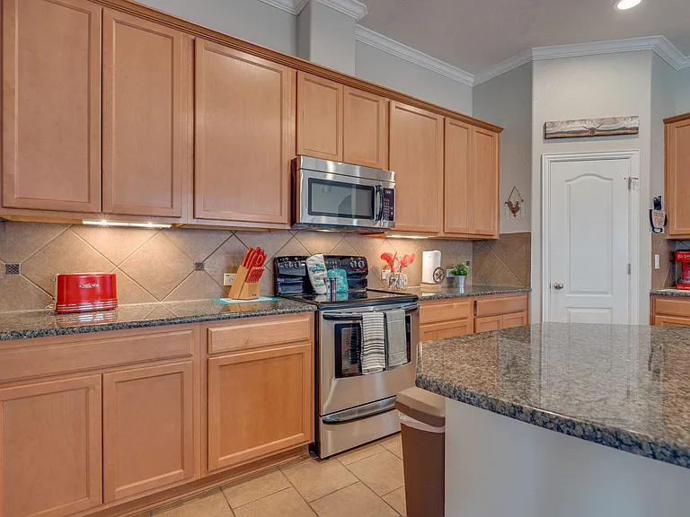 1105 Lone Pine Dr — Photo 23