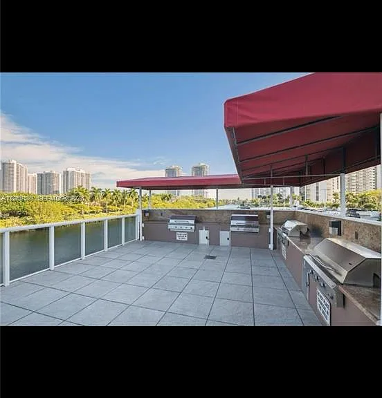 3625 N Country Club Dr #Penthouse 5 — Photo 2