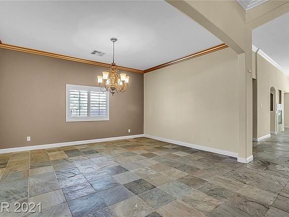 3rd image of 6111 Villa De Picasso Ave