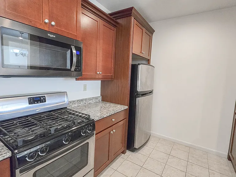 117 Canter Ct — Photo 6