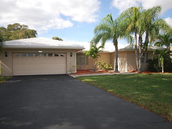 2nd image of 3920 NW 106 Drive