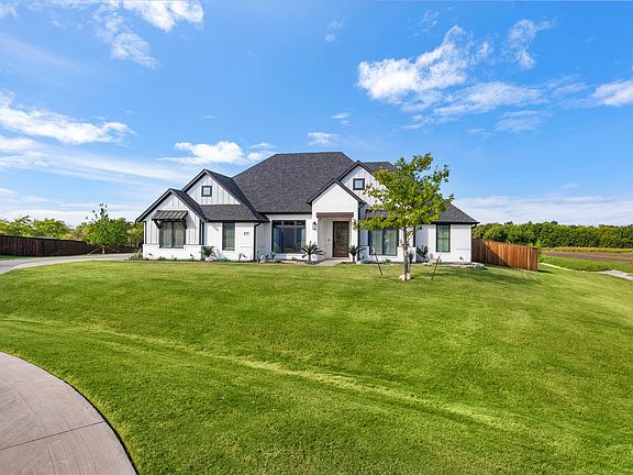 2nd image of 311 Mossy Point