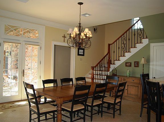4th image of 18867 Bienville Ct