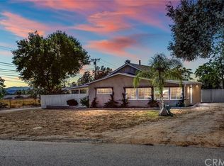 938 Douglas St, Calimesa, CA 92320