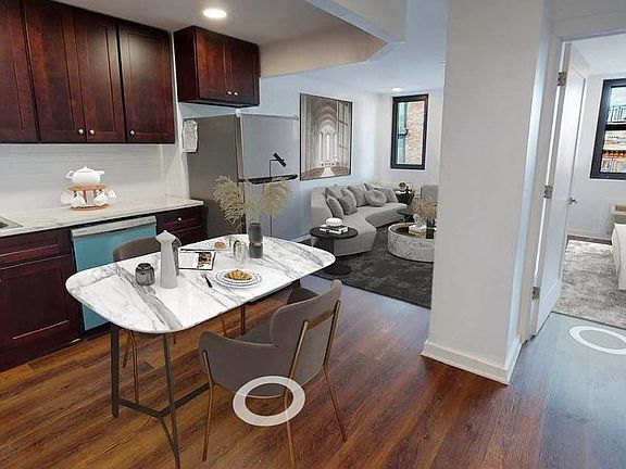 2nd image of 874 Willoughby Ave #606