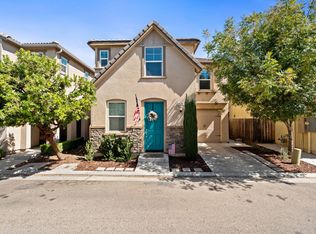 3571 Generosity Way, Clovis, CA 93619