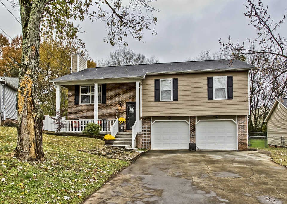 1st image of 728 Summerdale Dr
