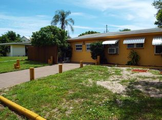 1845 NE 22nd Dr, Jensen Beach, FL 34957