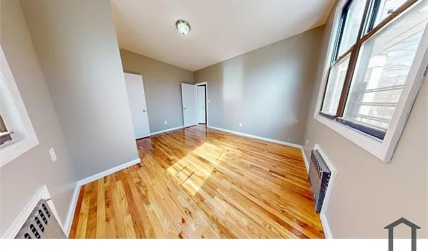 122 Targee St #2 — Photo 8