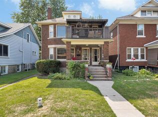247 McEwan Ave #245, Windsor, ON N9B 2E3