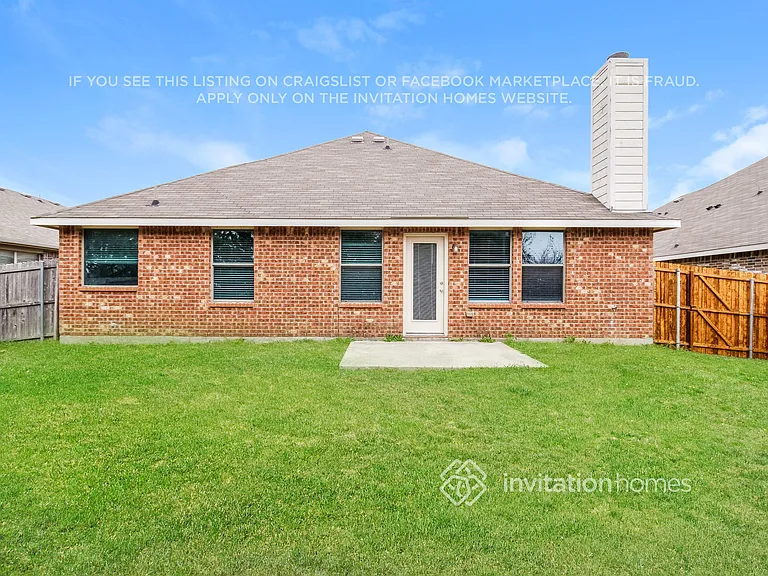 1040 English Ivy Dr — Photo 14