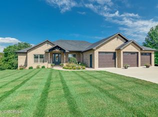 5701 Bradford Ct, Jefferson City, MO 65101