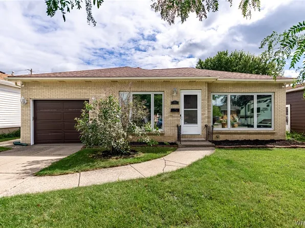 191 Lou Ann Dr, Depew, NY 14043