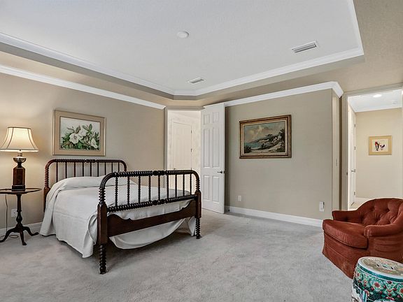 3rd image of 634 Wild Cypress Cir