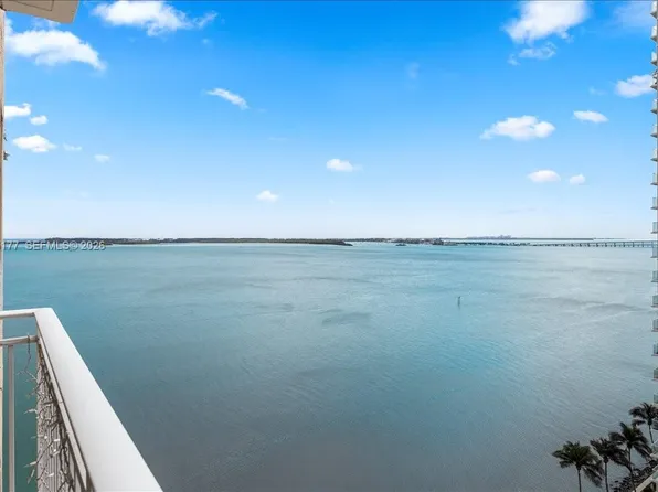 770 Claughton Island Dr APT 1614, Miami, FL 33131