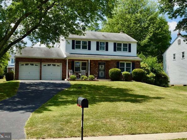 2884 Old Cedar Grove Rd, Broomall, PA 19008