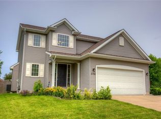 3750 Brook Run Dr, Des Moines, IA 50317