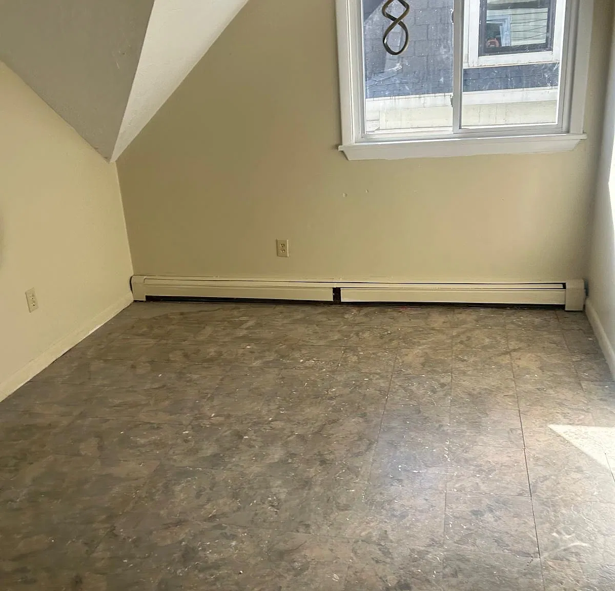 3 bed, $2,700 — Photo 4