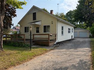 250 Brown Ave, Peshtigo, WI 54157