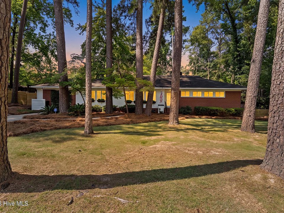 1st image of 411 Ashland Drive