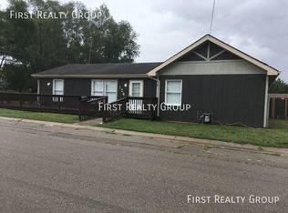 126 Sycamore St, Franklin, OH 45005