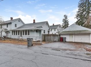 812 Field St, Naugatuck, CT 06770