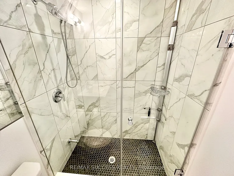 30 Shore Breeze Dr #2617 — Photo 21
