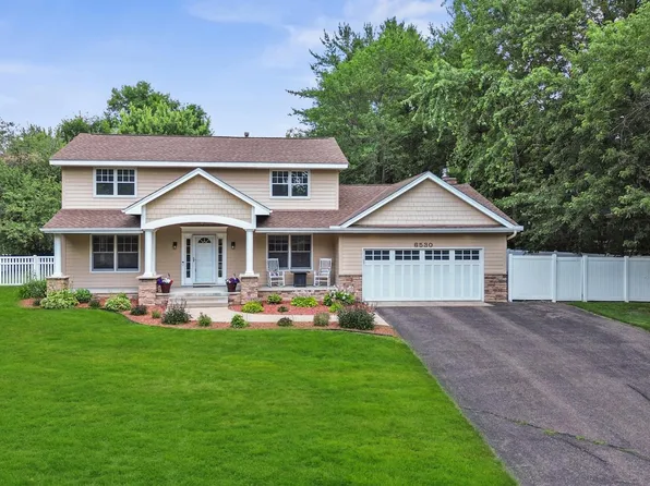 6530 Cortlawn Cir N, Golden Valley, MN 55426