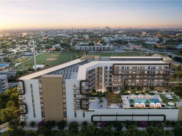 218 SE 7th St #612B, Hallandale Beach, FL 33009