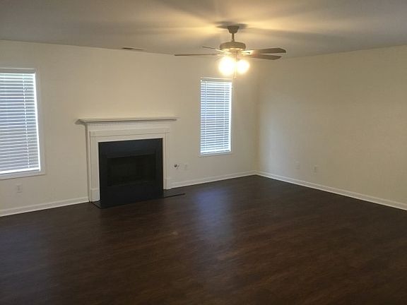 4th image of 3598 Darcy Ct