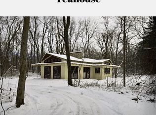 5101 S Carver Rd, Orfordville, WI 53576