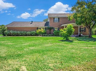 12421 Roy Rd #105, Brookside Village, TX 77581