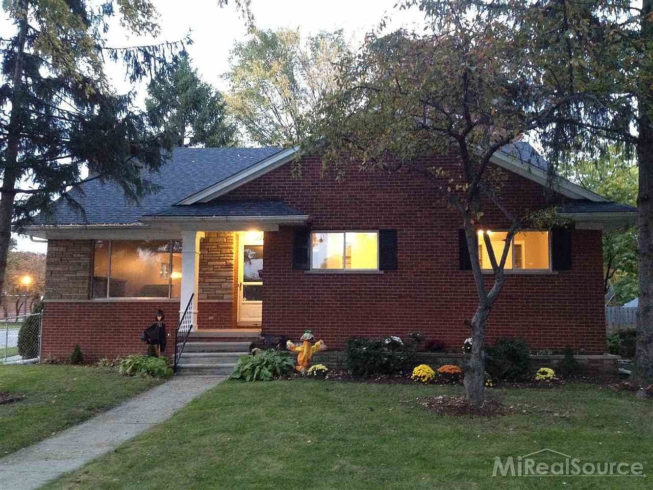 1878 Hawthorne Rd, Grosse Pointe Woods, MI 48236 Zillow