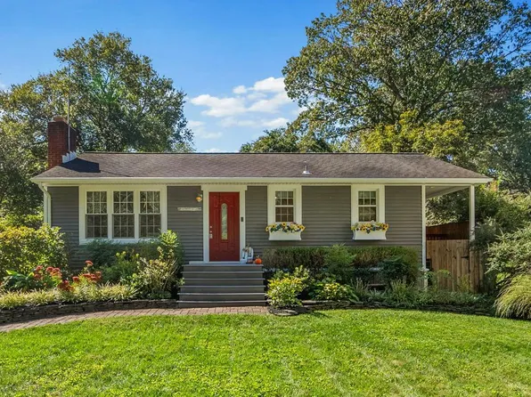 738 Whitneys Landing Dr, Crownsville, MD 21032